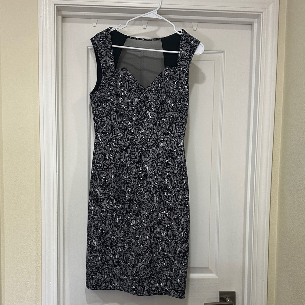 Chic Black and White Floral Midi Dress